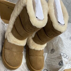 UGG Women's Tan Sheepskin Winter Boots